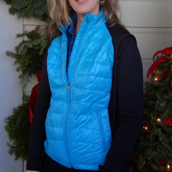 Calvin Klein Performance Small Part Puffer Blue and Black Jacket - Picture 3 of 17